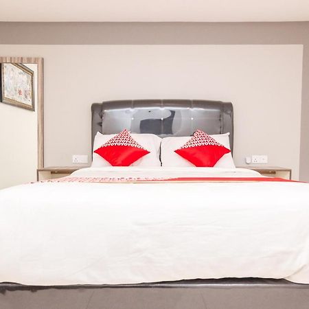 Oyo 1223 Hotel Bahari Batam Εξωτερικό φωτογραφία