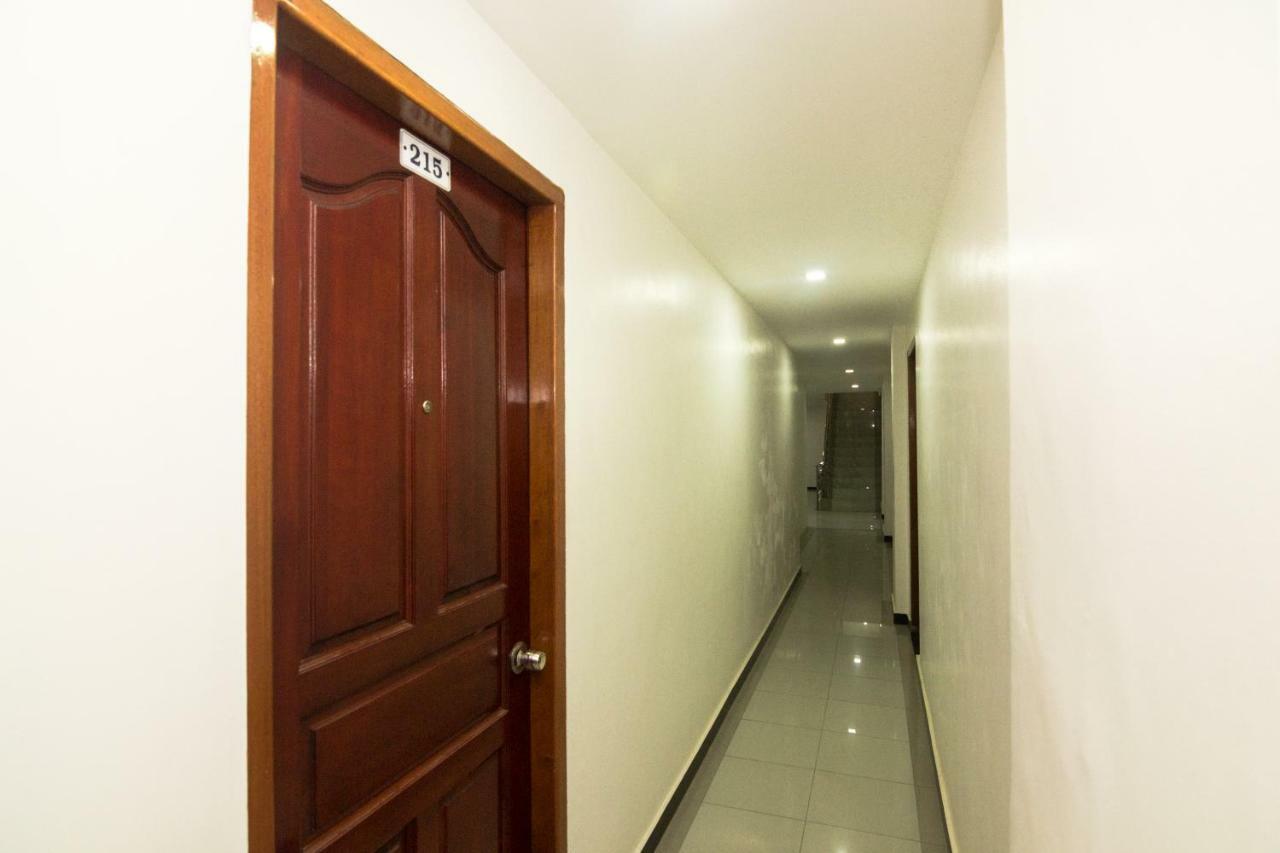 Oyo 1223 Hotel Bahari Batam Εξωτερικό φωτογραφία